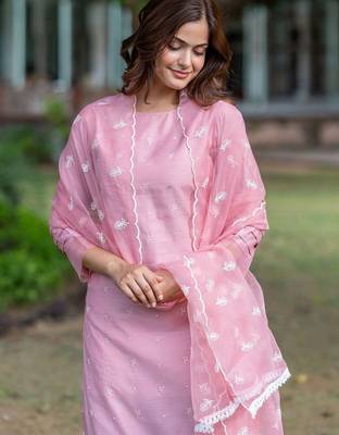 Women Ethnic Motifs Embroidered Regular Thread Work Chanderi Silk Kurta with Trousers & With Dupatta 2