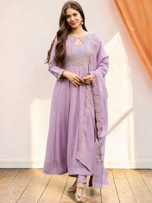 Women Ethnic Motifs Embroidered Panelled Thread Work Kurta with Trousers & With Dupatta 7