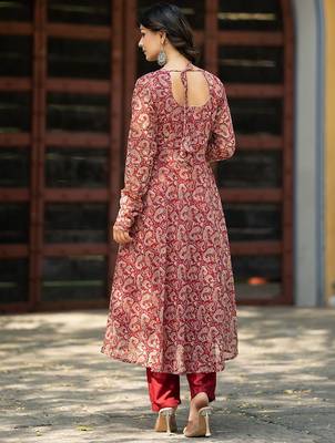 Paisley Printed Gotta Patti Anarkali Kurta with Trousers & Dupatta 5