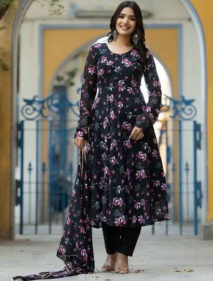 Floral Printed Gotta Patti Flared Anarkali Kurta With Trousers & Dupatta 1