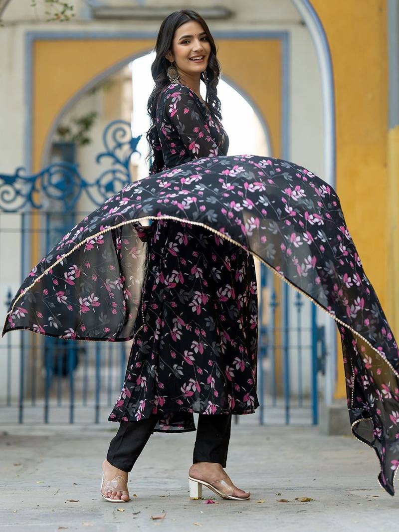 Floral Printed Gotta Patti Flared Anarkali Kurta With Trousers & Dupatta