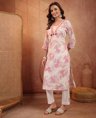 women floral printed thread work floral kurta 1