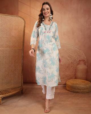 women floral printed thread work floral kurta 1