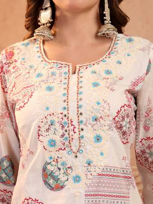 women ethnic motifs embroidered mirror work indie prints kurta 3