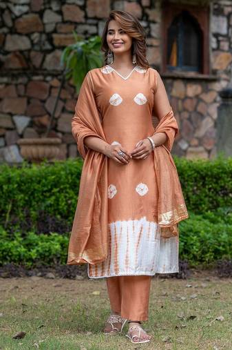 Women Dyed Regular  Silk Kurta with Trousers & With Dupatta