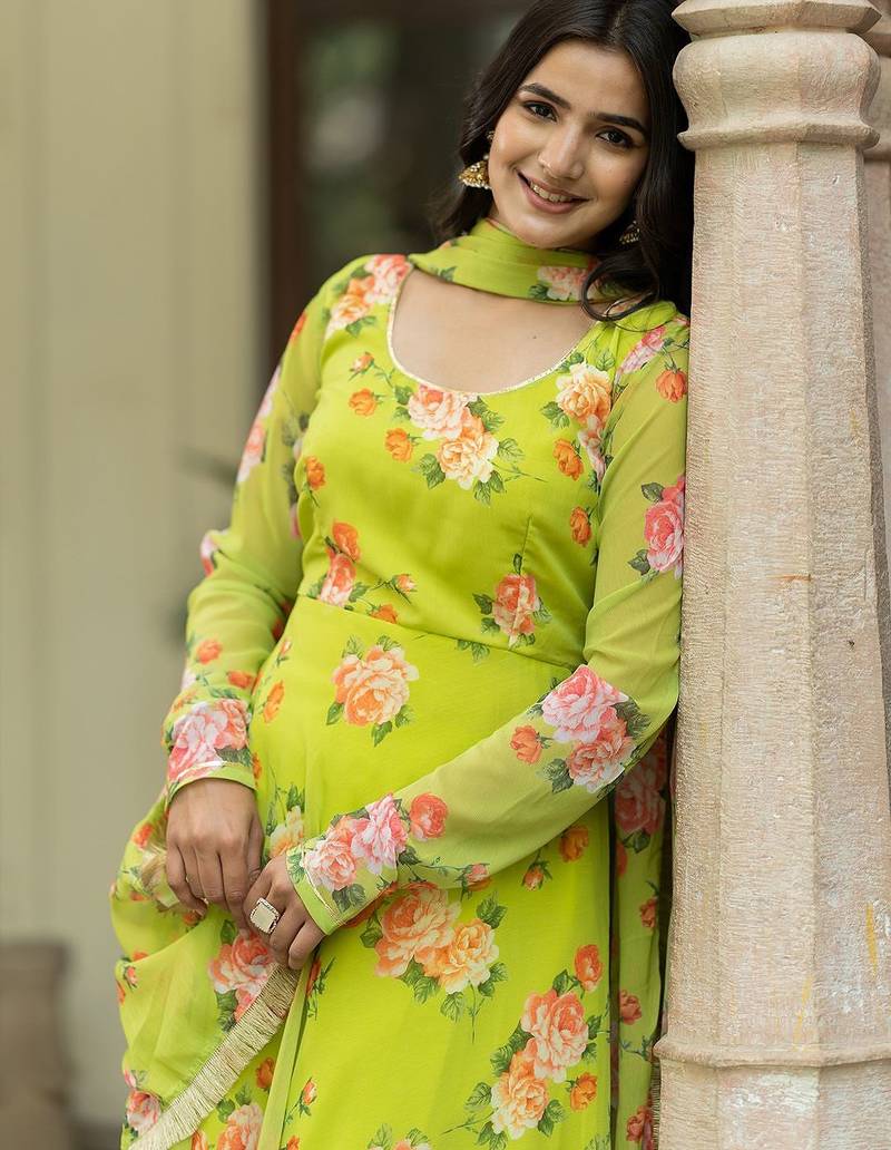 Floral Printed Regular Gotta Patti Kurta With Churidar & Dupatta