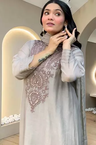 Women Ethnic Motifs Embroidered Regular Sequinned Pure Cotton Kurta with Trousers & With Dupatta