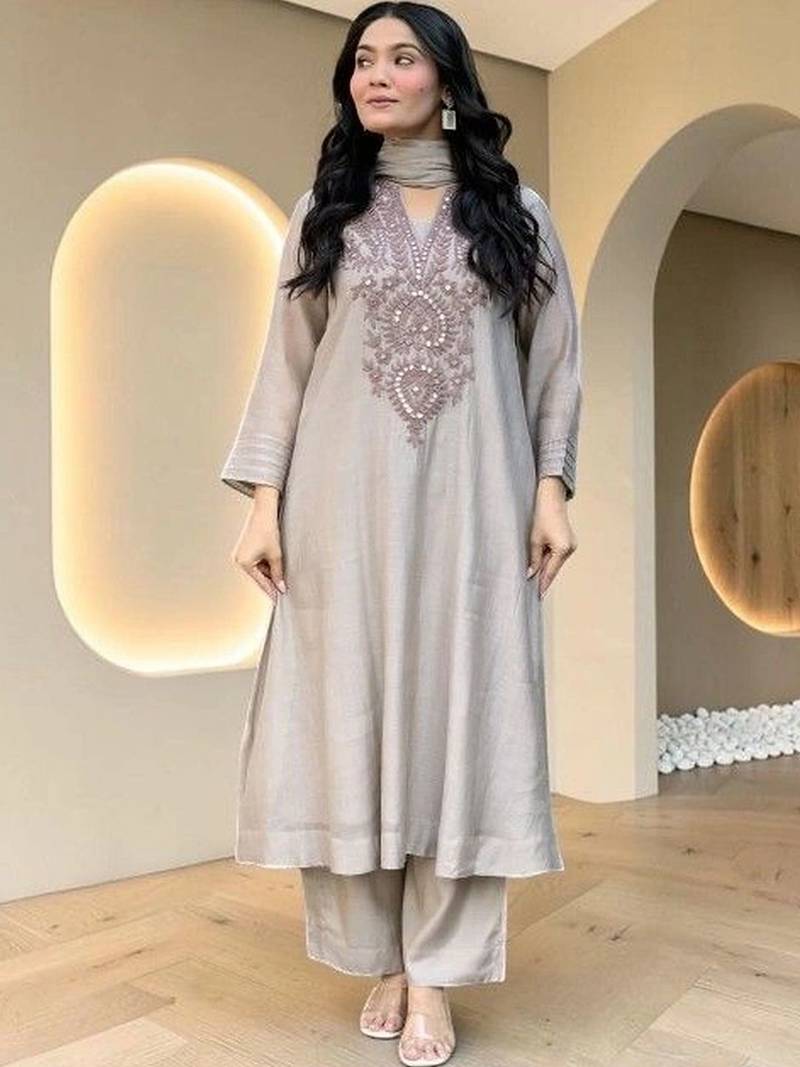 Women Ethnic Motifs Embroidered Regular Sequinned Pure Cotton Kurta with Trousers & With Dupatta