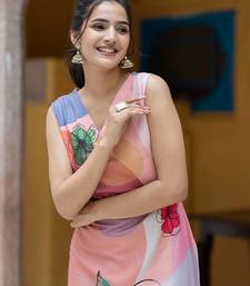 Floral Printed V-Neck Sleeveless Straight Kurta