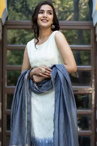 Ethnic Motifs Regular Pure Silk Kurta with Trousers & With Dupatta