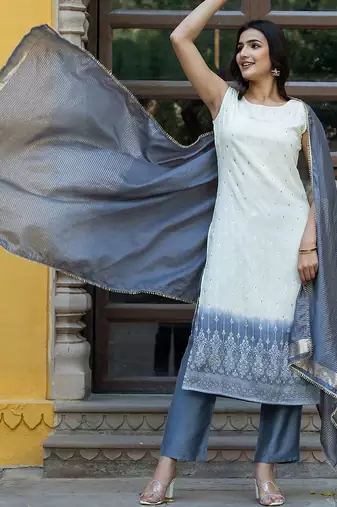 Ethnic Motifs Regular Pure Silk Kurta with Trousers & With Dupatta
