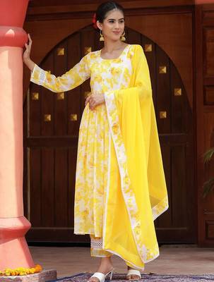 Floral Printed Anarkali Kurta with Palazzos & With Dupatta 1