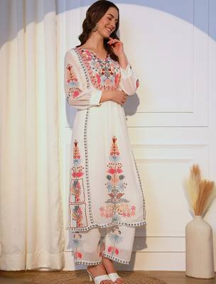 Floral Embroidered Kurta With Palazzos & Dupatta 3