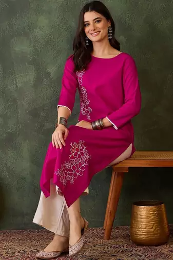 Women Floral Embroidered Thread Work Floral Kurta
