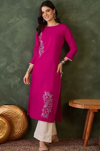 Women Floral Embroidered Thread Work Floral Kurta