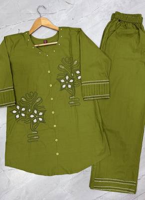 Green pure cotton kurti pent set 4