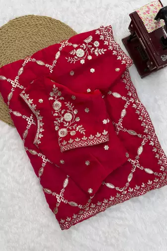Rani pink fendy silk blend saree with unstitched blouse
