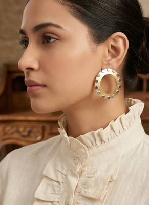 Gold plated grey circular disc earrings 1