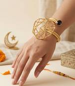 Gold plated black stone knotted chain bracelet