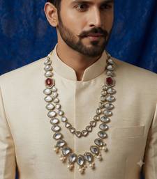 Maroon antique gold-plated agate stone kundan mala for men