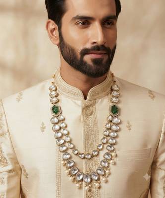 Green antique gold-plated agate stone kundan mala for men 1