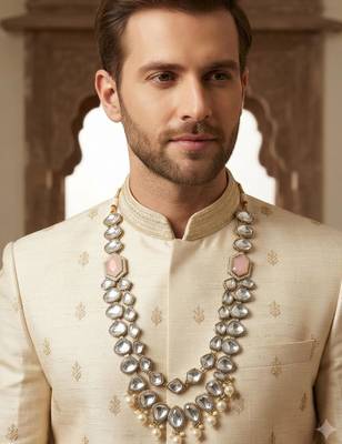 Pink antique gold-plated agate stone kundan mala for men 1
