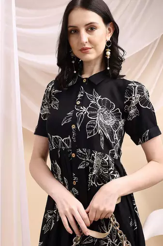 Black rayon fit &flared floral printed casual kurta for women