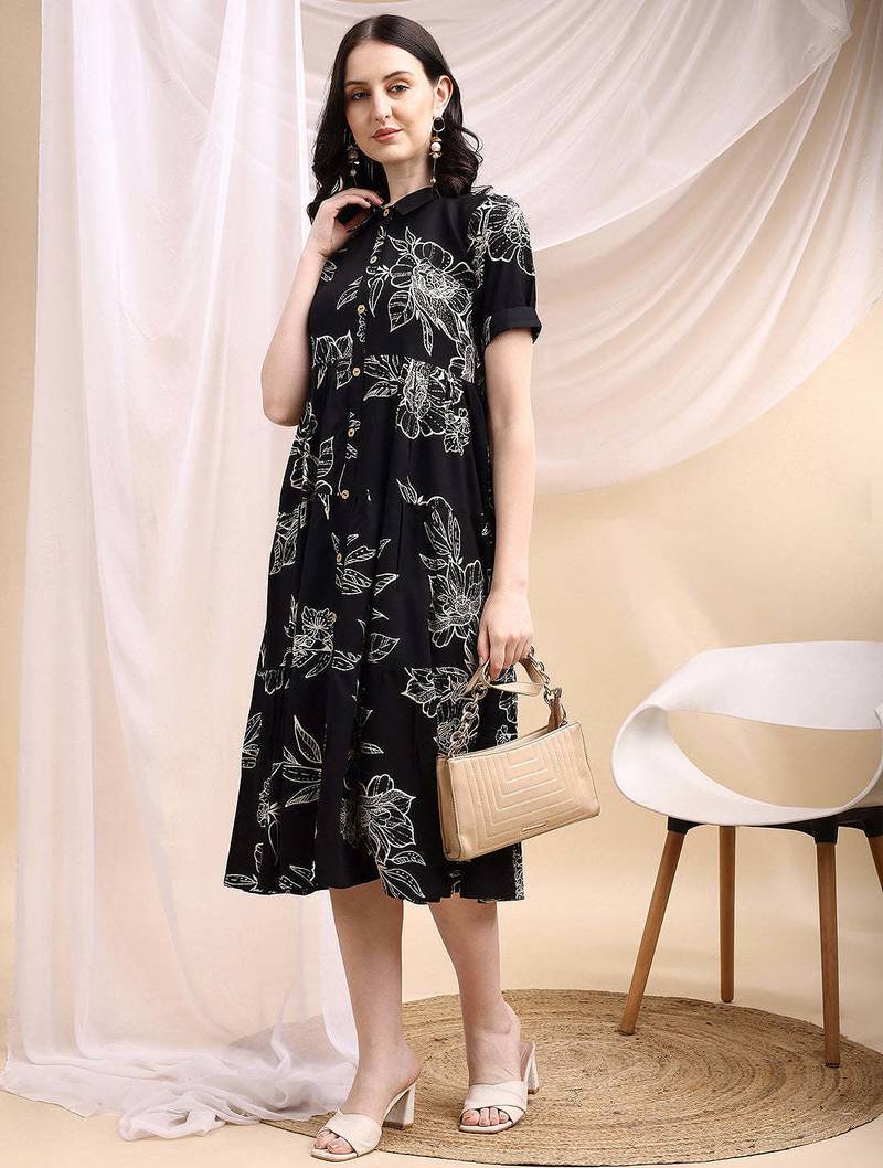 Black rayon fit &flared floral printed casual kurta for women