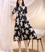 Black rayon fit &flared floral printed casual kurta for women