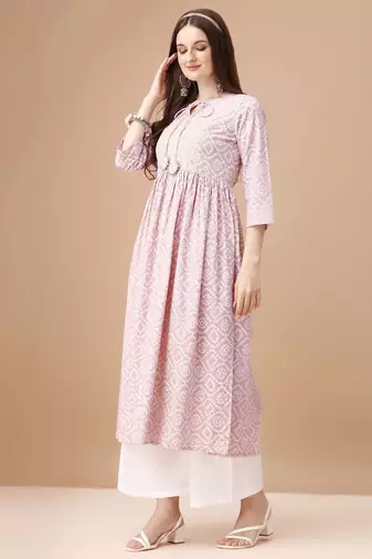 Pink rayon fit &flared bandhej printed casual kurta for women