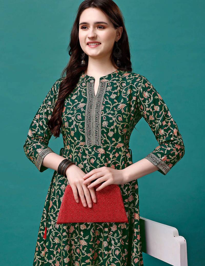 Green rayon fit &flared floral printed casual kurta for women