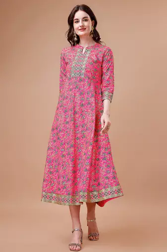 Pink rayon fit &flared floral printed casual kurta for women