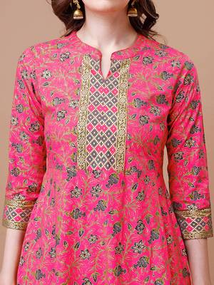 Pink rayon fit &flared floral printed casual kurta for women 5