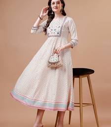 White rayon fit &flared dots printed casual kurta for women