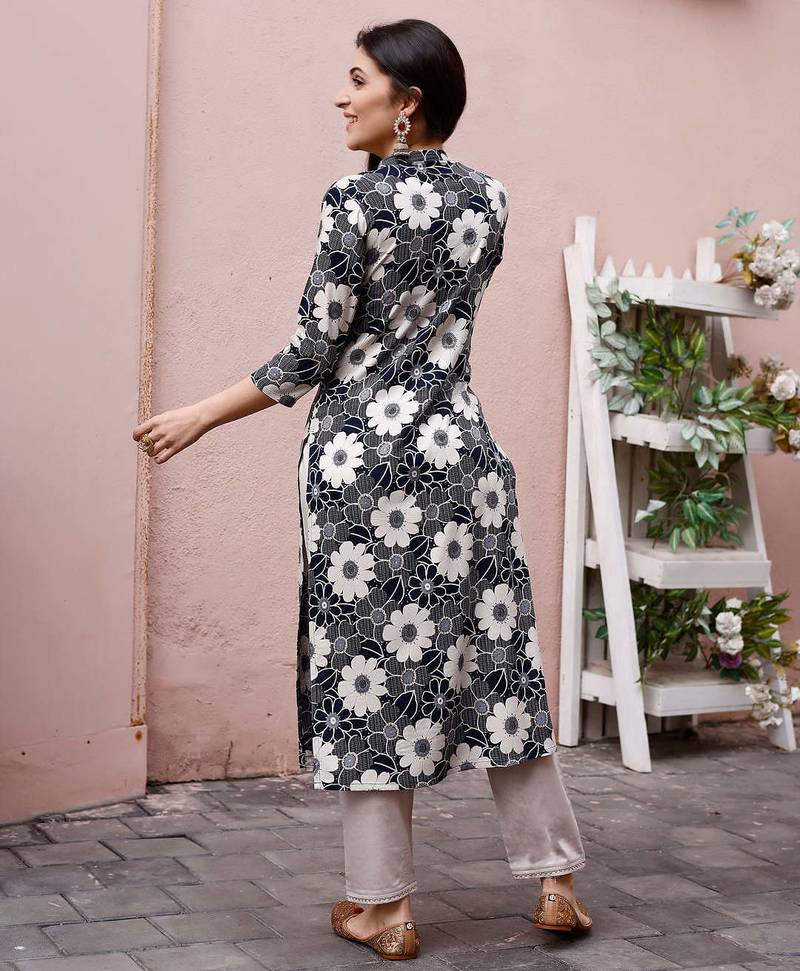 Grey rayon straight floral printed casual kurta for women