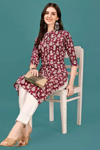 Wine rayon straight floral printed casual kurta for women