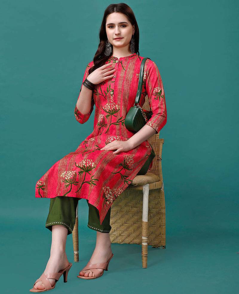 Pink rayon straight floral printed casual kurta for women