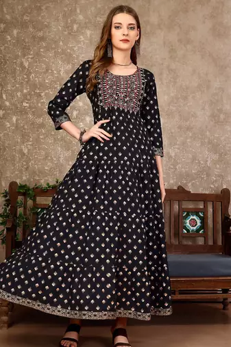 Black rayon fit &flared floral printed casual kurta for women