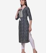 Blue rayon straight stripes printed casual kurta for women