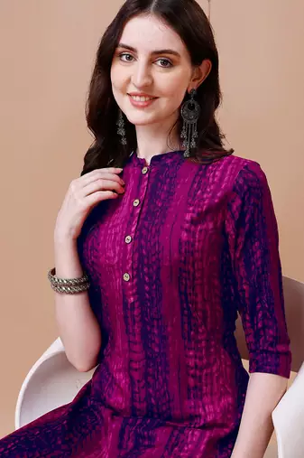 Pink rayon straight tie dye printed casual kurta for women