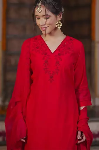 Women Embroidered Regular Sequined Kurta with Trousers & With Dupatta