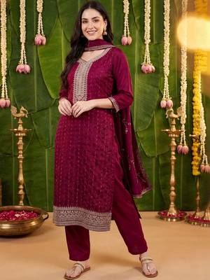 Women Ethnic Motifs Embroidered Regular Kurta with Trousers & With Dupatta 5