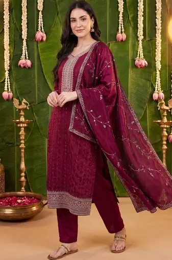 Women Ethnic Motifs Embroidered Regular Kurta with Trousers & With Dupatta