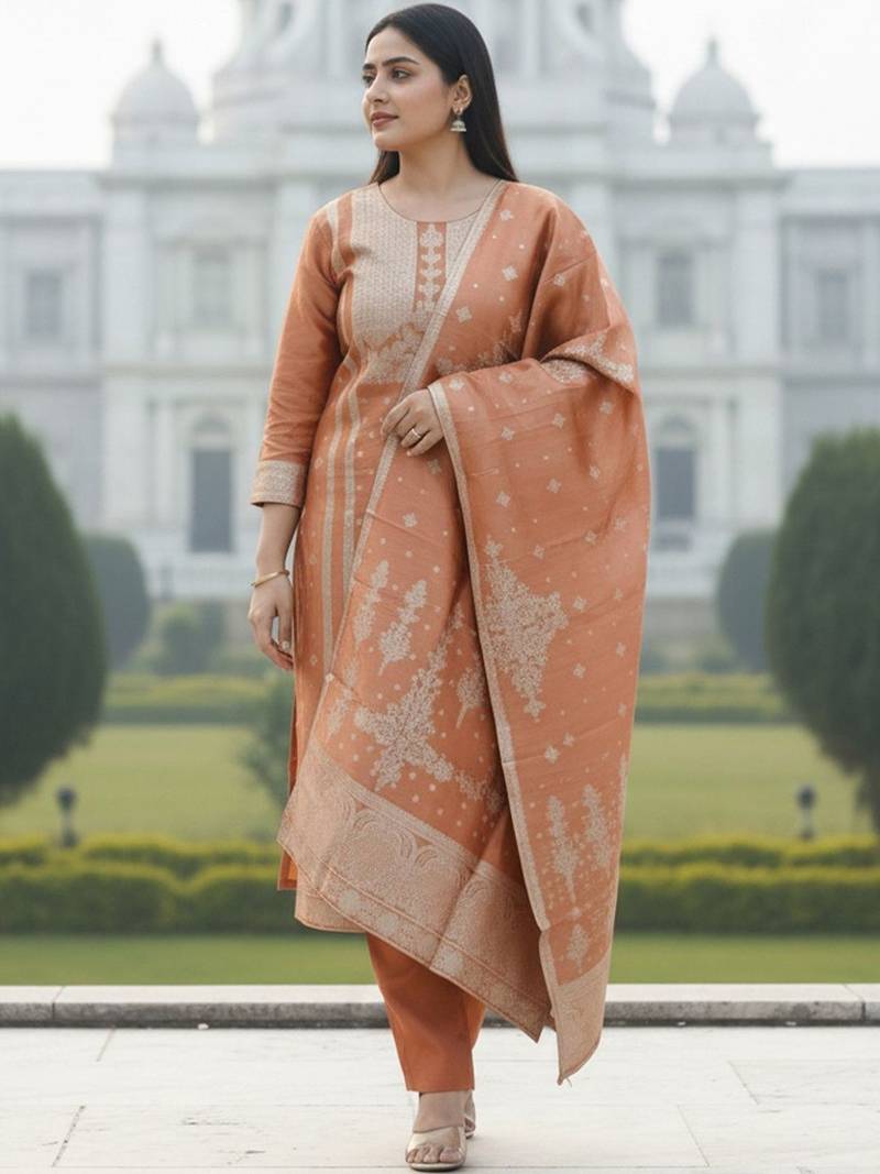 Women Ethnic Motifs Kurta with Trousers & Dupatta