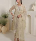 Women Solid Kurta with Trouser& With Dupatta
