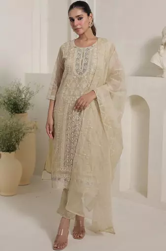 Women Solid Kurta with Trouser& With Dupatta