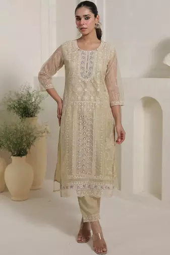 Women Solid Kurta with Trouser& With Dupatta