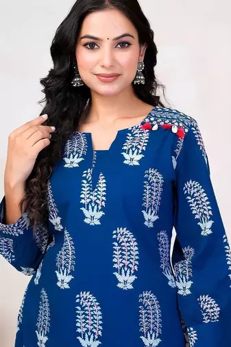 Women Ethnic Motifs Printed Regular Beads and Stones Pure Cotton Kurta with Trousers