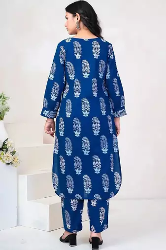 Women Ethnic Motifs Printed Regular Beads and Stones Pure Cotton Kurta with Trousers