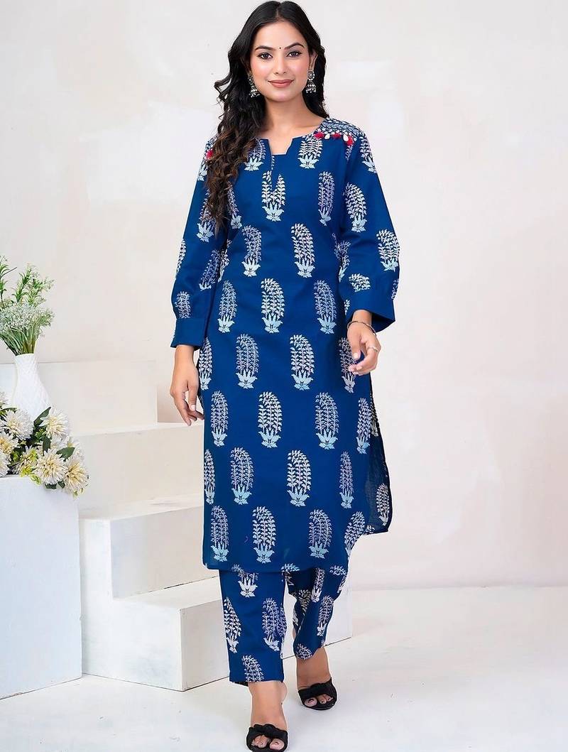 Women Ethnic Motifs Printed Regular Beads and Stones Pure Cotton Kurta with Trousers